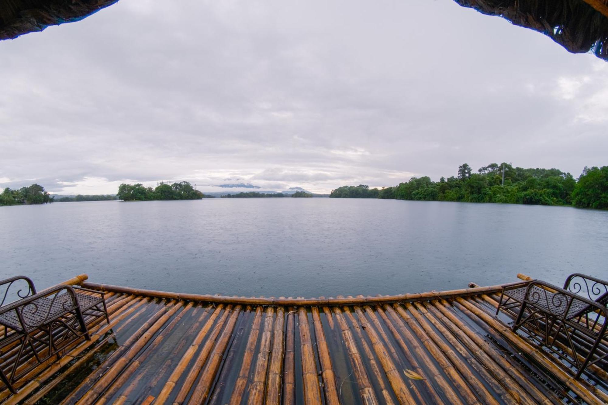 Almost Heaven Lake Resort By Cocotel Cavinti 外观 照片