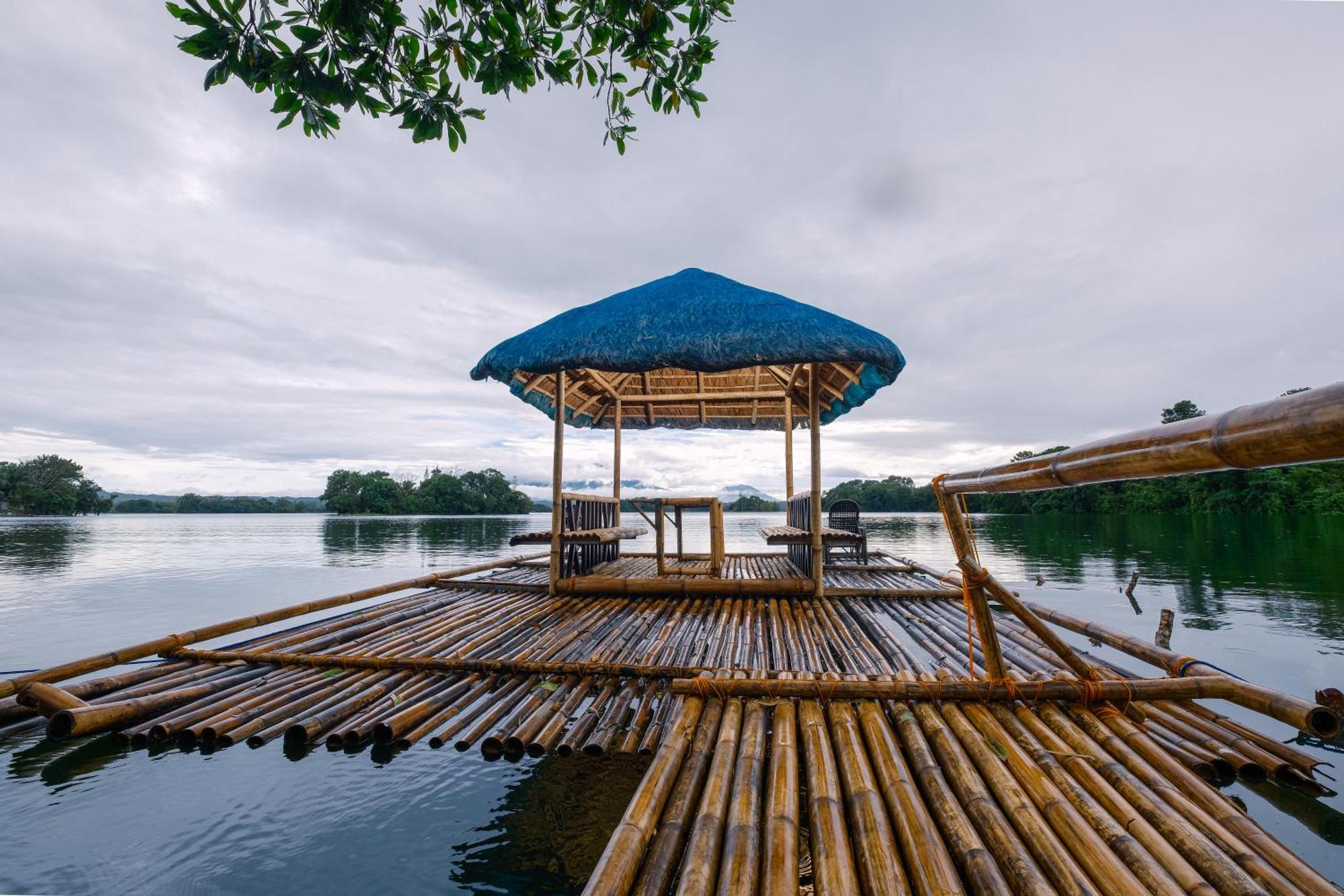 Almost Heaven Lake Resort By Cocotel Cavinti 外观 照片